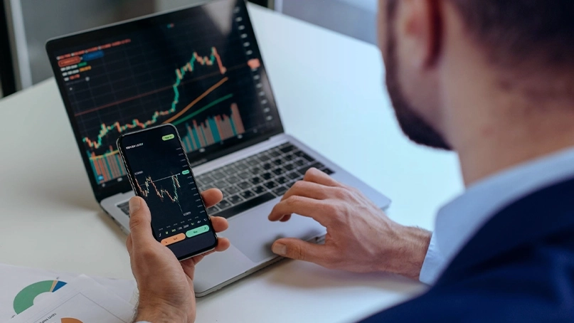 Panel de control de trading de BTC Income